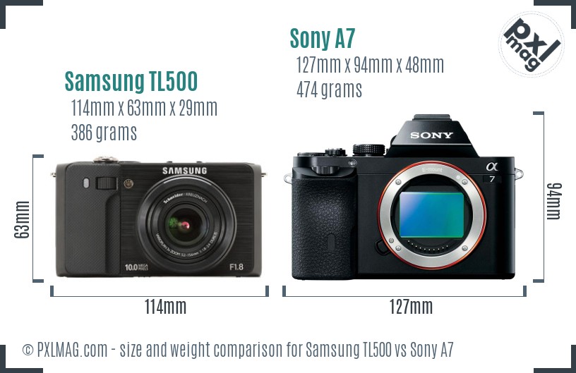 Samsung TL500 vs Sony A7 size comparison