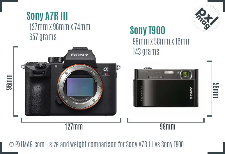 Sony A7R III vs Sony T900 size comparison