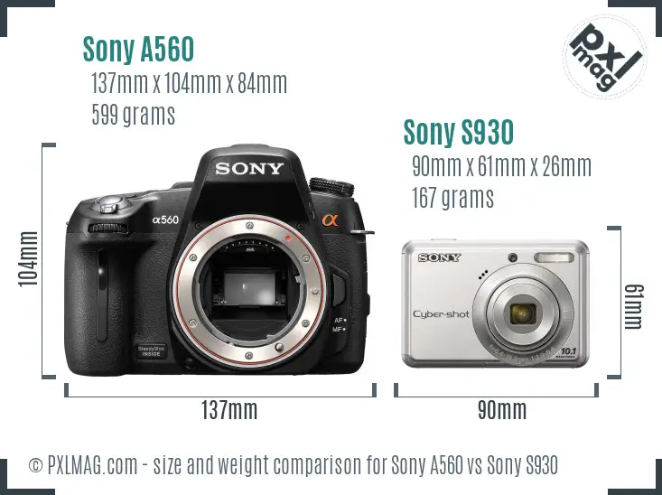 Sony A560 vs Sony S930 size comparison