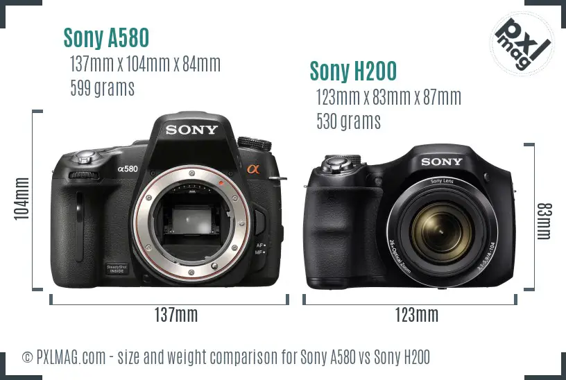 Sony A580 vs Sony H200 size comparison