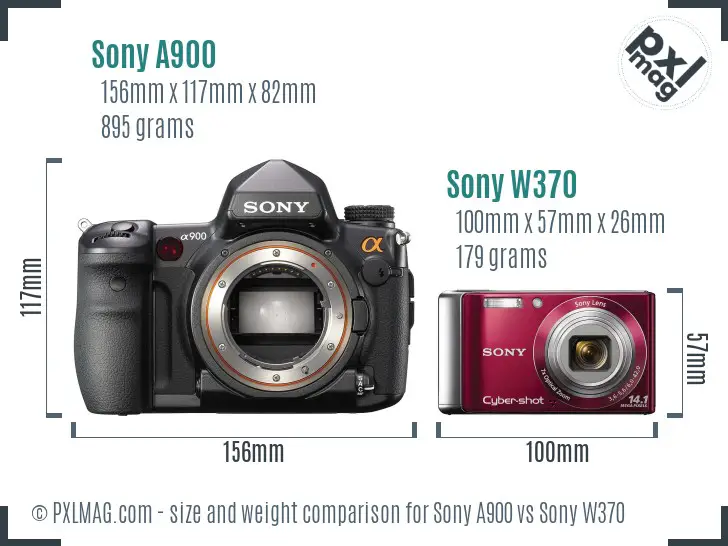Sony A900 vs Sony W370 size comparison