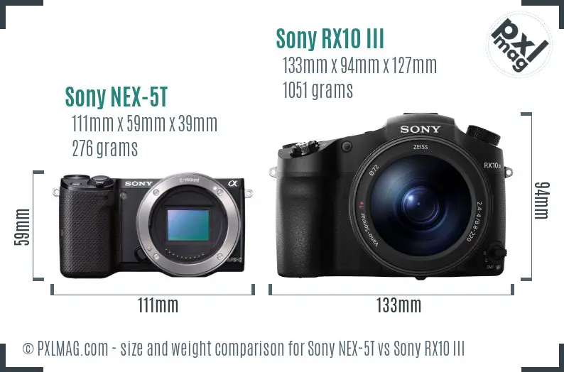 Sony NEX-5T vs Sony RX10 III size comparison