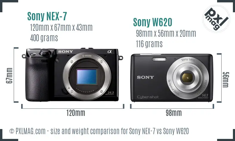 Sony NEX-7 vs Sony W620 size comparison