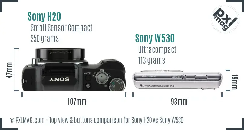 Sony H20 vs Sony W530 top view buttons comparison