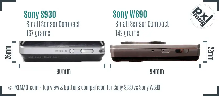 Sony S930 vs Sony W690 top view buttons comparison