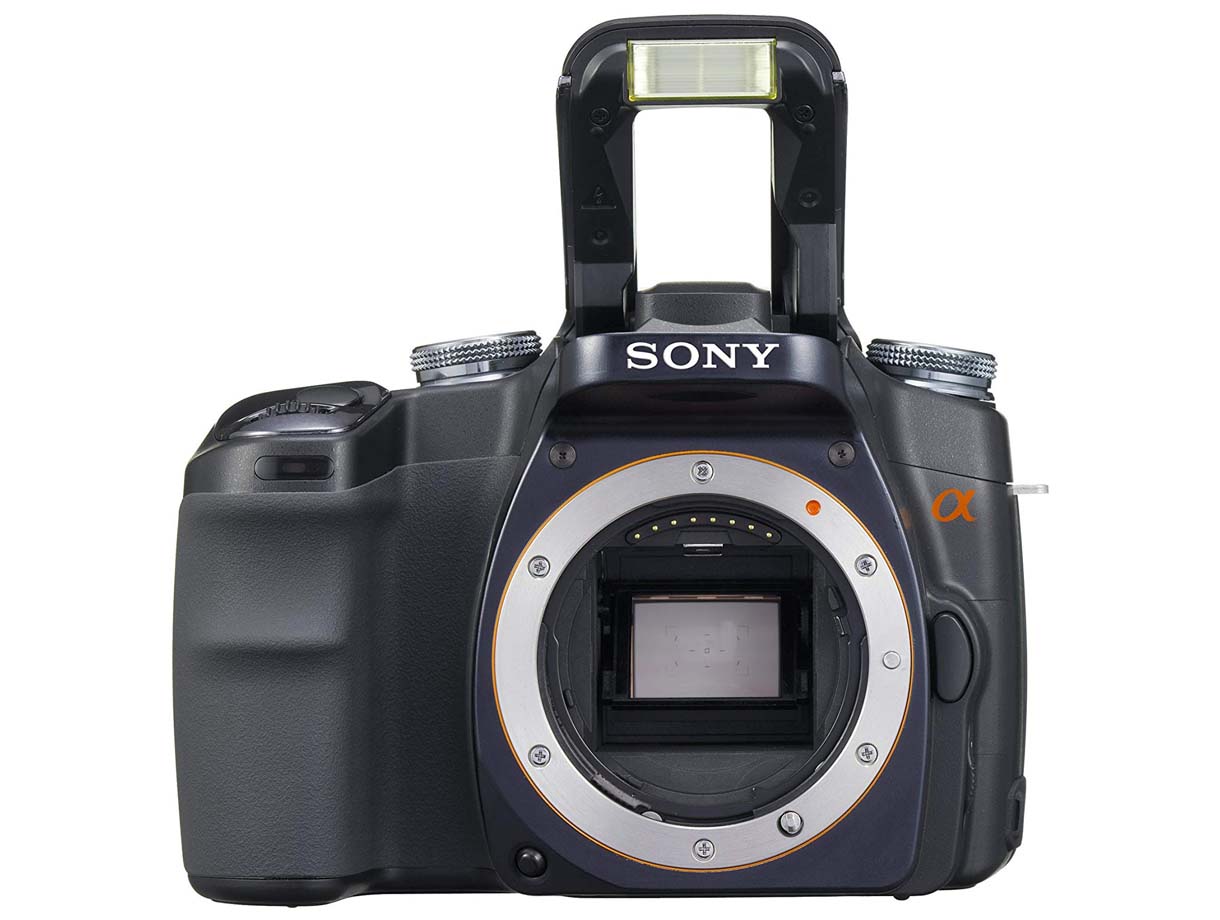 Sony A100 Specs and Review - PXLMAG.com