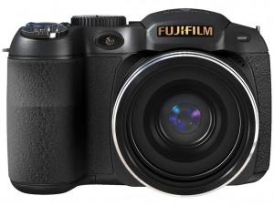 FujiFilm FinePix S2800HD front