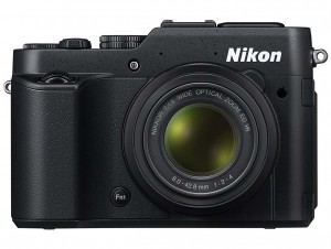 Nikon Coolpix P7800 front