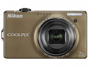 Nikon Coolpix S6000 front