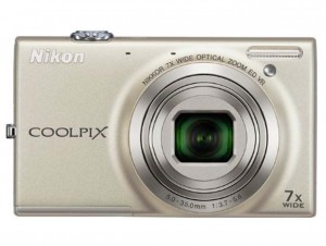 Nikon Coolpix S6100 front