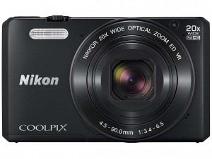 Nikon Coolpix S7000 front
