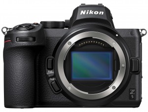 Nikon Z5 front