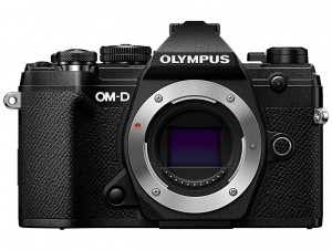 Olympus OM-D E-M5 III front