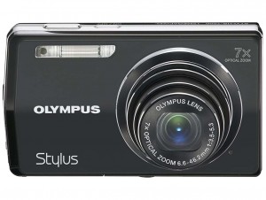 Olympus Stylus 7000 front