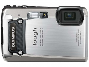 Olympus TG-820 iHS front