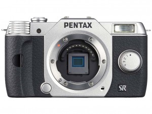 Pentax Q10 front