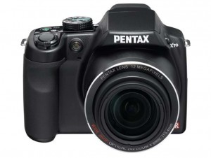 Pentax X70 front