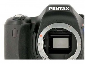 Pentax ist DS2 front