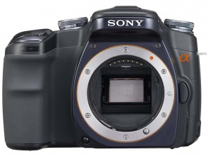 Sony Alpha DSLR-A100 front Sony Alpha DSLR-A100 front