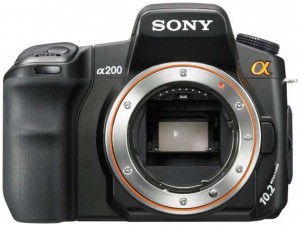 Sony Alpha DSLR-A200 front Sony Alpha DSLR-A200 front