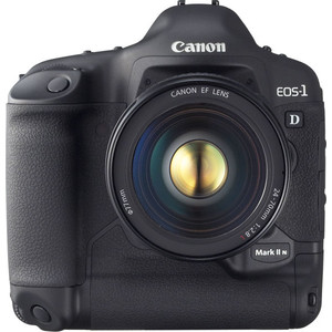 Canon EOS-1D Mark II N front