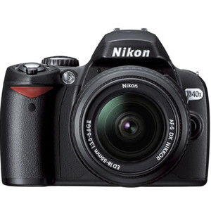 Nikon D40X front