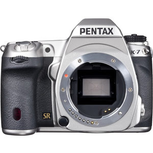 Pentax K-7 front