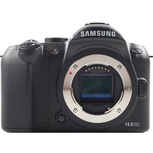 Samsung NX5 front