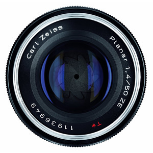 Carl-Zeiss-Planar-T1.4-50-Canon-EF lens Carl-Zeiss-Planar-T1.4-50-Canon-EF lens