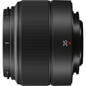 Fujifilm-XC-35mm-F2 lens