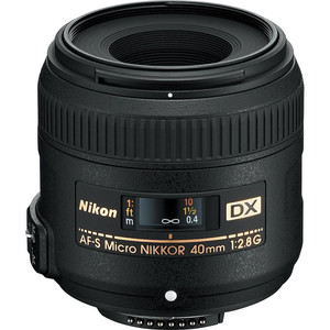 Nikon-AF-S-DX-Micro-Nikkor-40mm-F2.8 lens Nikon-AF-S-DX-Micro-Nikkor-40mm-F2.8 lens