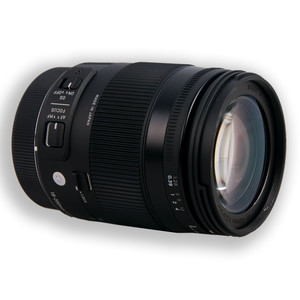 Sigma-18-200mm-F3.5-6.3-DC-Macro-OS-HSM-C-Canon-EF lens Sigma-18-200mm-F3.5-6.3-DC-Macro-OS-HSM-C-Canon-EF lens