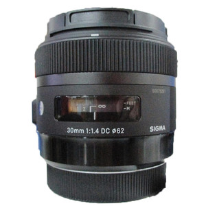 Sigma-30mm-F2.8-EX-DN-Sony-E-NEX lens Sigma-30mm-F2.8-EX-DN-Sony-E-NEX lens